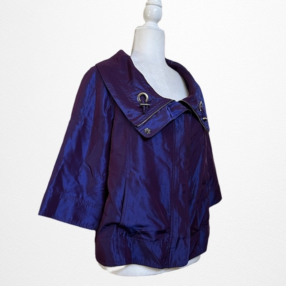 St. John Iridescent Purple Swing Jacket​​ - Picture 2 of 8